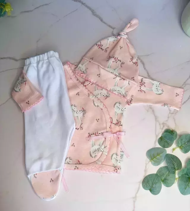 AJUAR RECIEN NACIDO 3 PIEZAS (ALGODON PIMA) – Pañalera Belyan